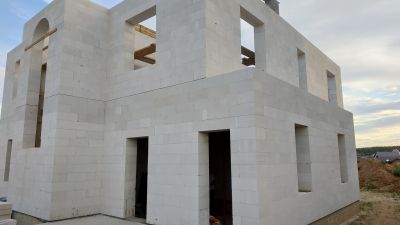 Красивая кладка стен из газобетонных блоков