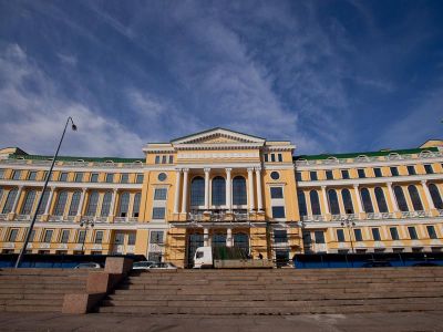 Новый петербуржский офис «Лукойла»