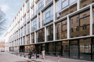 Школа управления на Эмбельгассе © AllesWirdGut Architektur / Guilherme Silva Da Rosa