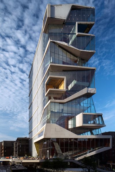 Образовательный центр от бюро Diller Scofidio и Renfro в Нью-Йорке, США.